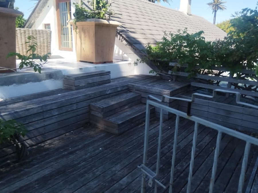 To Let 3 Bedroom Property for Rent in St James Western Cape